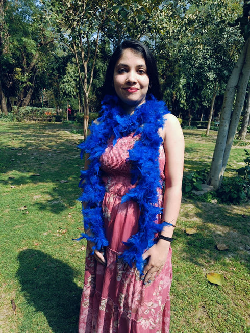 BookMyCostume Fluffy Feather Boa Stole | Soft Feathers Scarf Evening Dress Accessory for Girls | Perfect for Dance Accessory, Costume Parties & Stylish Feather Dress Look