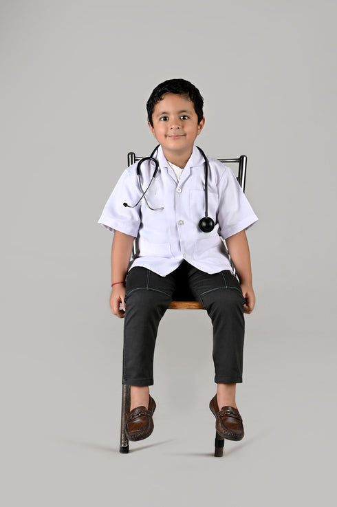 Doctor Physician White Coat with Stethoscope Medical Professional Community Helper Kids Fancy Dress Costume