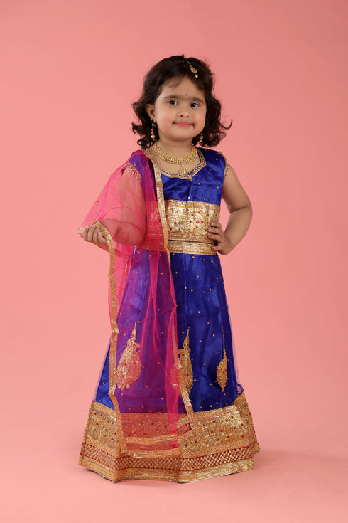 BookMyCostume Radha Garba Lehenga Choli Kids Fancy Dress Costume for Girls with Jewellery - Premium - Blue