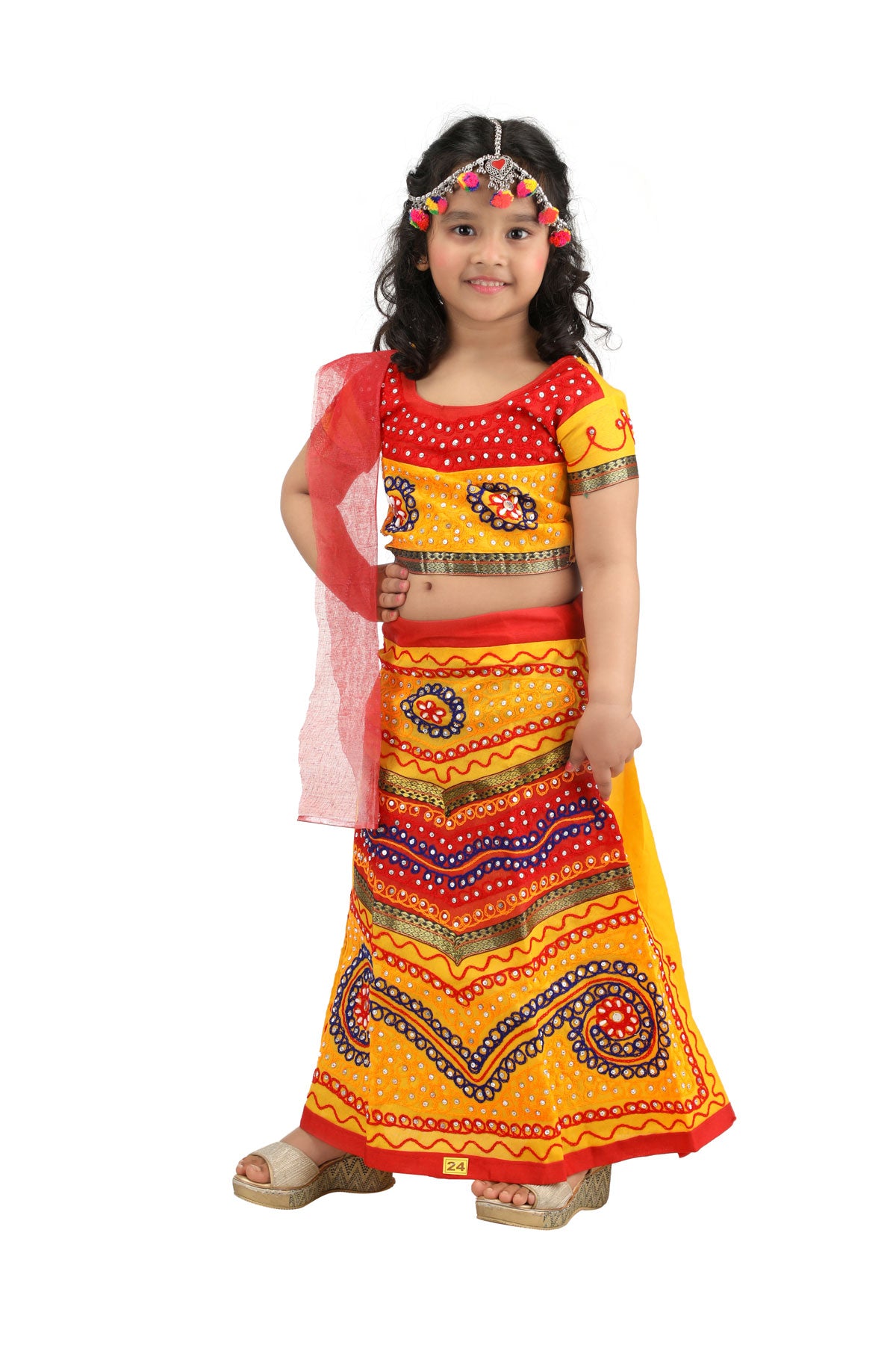 Radha Gujarat Garba Navratri Indian State Fancy Dress Costume for Girls and Women Rent / 6-7 Years