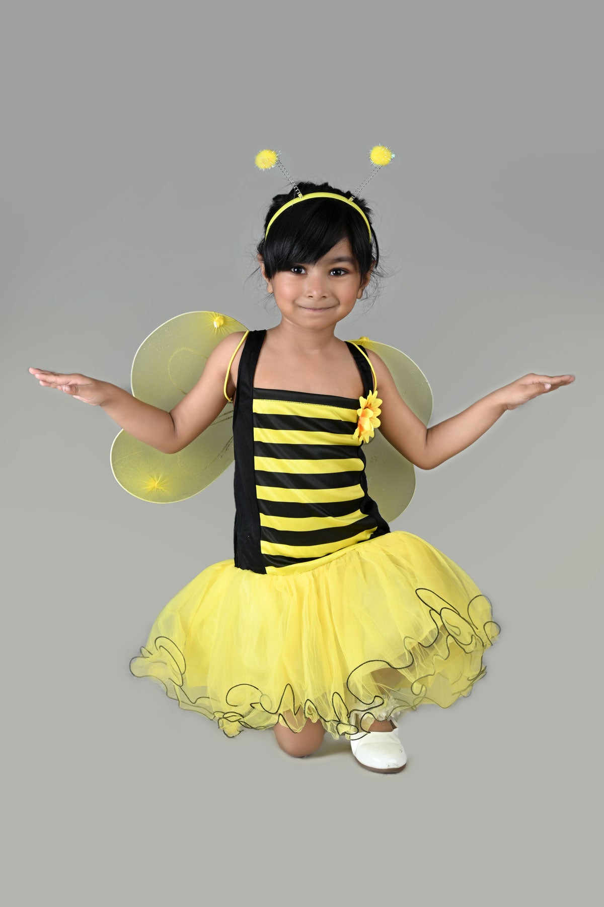 Rubie's Deluxe Pokemon Pikachu Halloween Fancy-Dress Costume for Child, Big  Boys L - Walmart.com