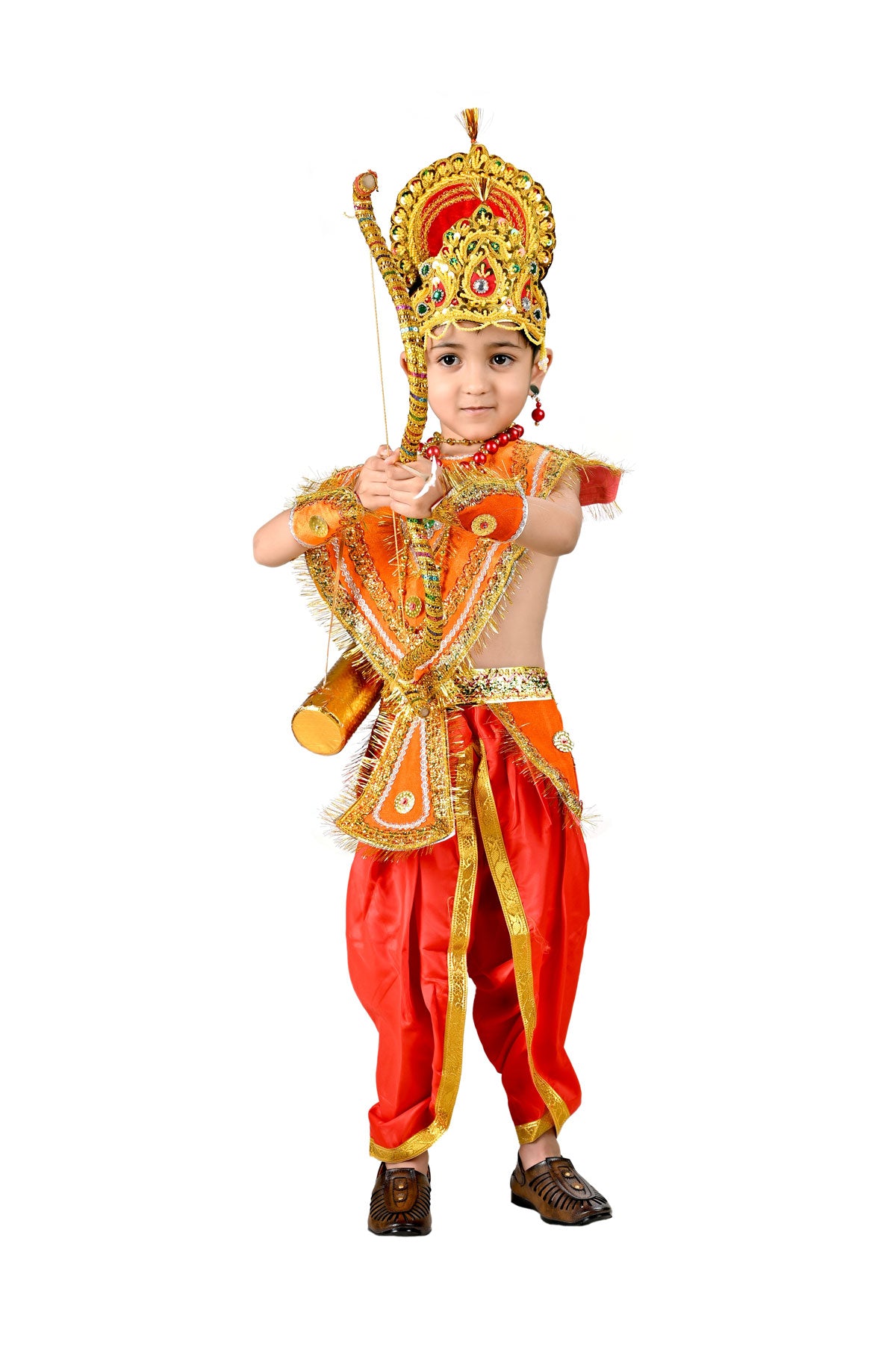 Portrait of a stage artist dressed-up as Ravana the Hindu mythological  character and holding a mace Stock Photo - Alamy